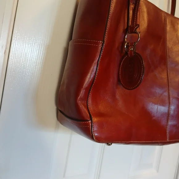 Fossil Red Leather Tote Bag - Picture 3 of 6
